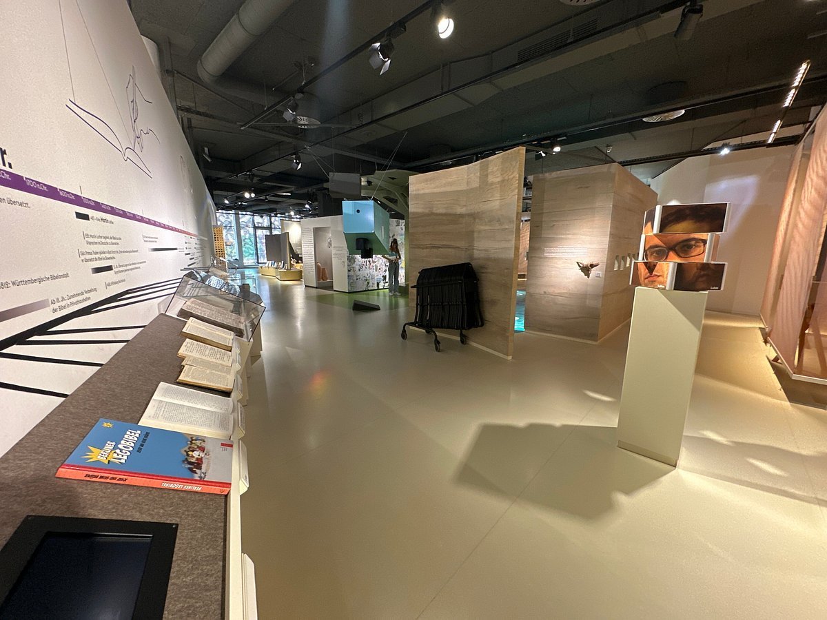 비블리오라마(슈투트가르트 성서 박물관)